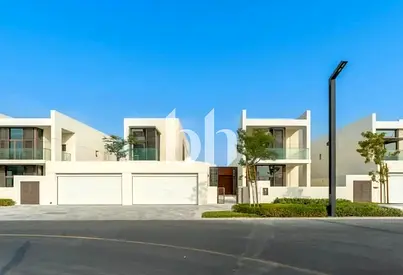 View Now | Lagoon Front | Largest Plot