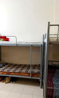 Bed space available for executive bachelor