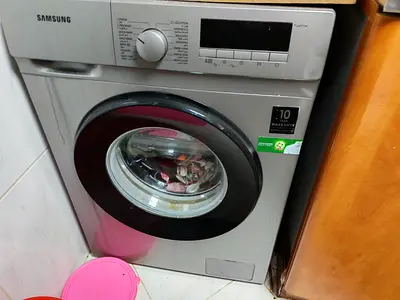 Samsung Front Load Washing Machine - 7kg, Silver, Good Working Condition