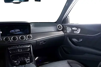 صورة مصغرة 12 لـ 2019 Mercedes-BENZ E-CLASS