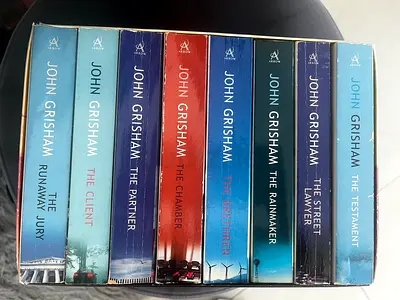 John Grisham Paperback Box Set - 8 Legal Thrillers