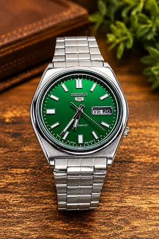 Seiko 5 Automatic Stainless Steel Mens Watch with Green Dial