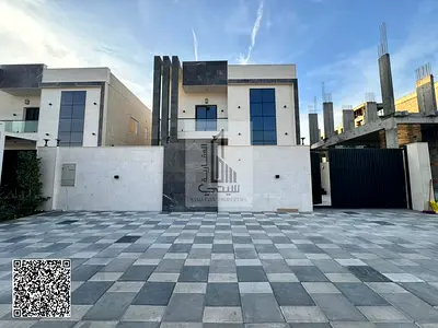 Freehold modern villa with 4 bedrooms, no fees