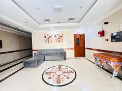 Lavish 1bhk / 2 washroom/ wardrobe/ balcony/ parking new muwaileh sharjah