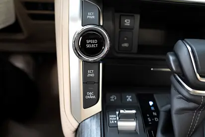2026 Toyota LAND CRUISER 缩略图 10
