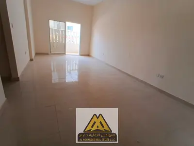 إذا كنت تبحث عن شقة تجمع بين المساحة الواسعة، والتشطيب الراقي، والموقع الحيوي، فإن هذه الشقة في الجرف الصناعية 3 تعد من أفضل الخيارات المتاحة. تقع داخ