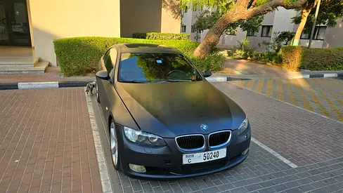 BMW 3-Series 320i 2009 GCC Specs - Well Maintained