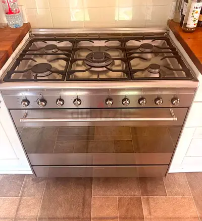 Smeg gas cooker 90cm good condition