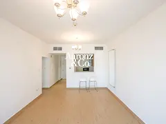 Fully Upgraded | 2 Bedroom | Vacant | High Floor