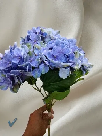 White Artificial Hydrangea Stem - Decorative Floral Accent