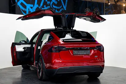 صورة 4 لـ 2023 Tesla MODEL X