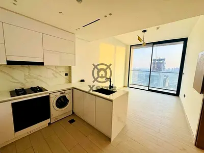 Unfurnished |Equipped Kitchen|Prime Location