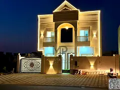 Luxury villa for sale in a prime strategic location, very close to all services and main roads, with