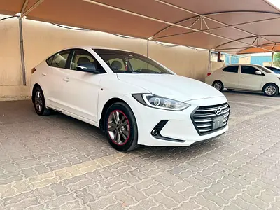 Hyundai Elantra GLS 2016 GCC 1.6L Accident Free