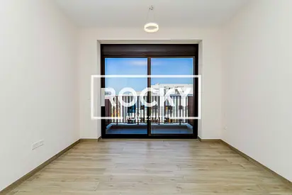**MODERN STUDIO | ALL BRAND NEW | EQUIPPED KITCHEN | JVC**