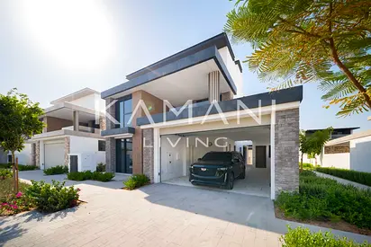 Luxury Villa | Private Pool | Park Backing
