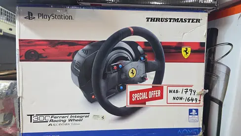 Thrustmaster T300 Ferrari Integral Racing Wheel Alcantara Edition