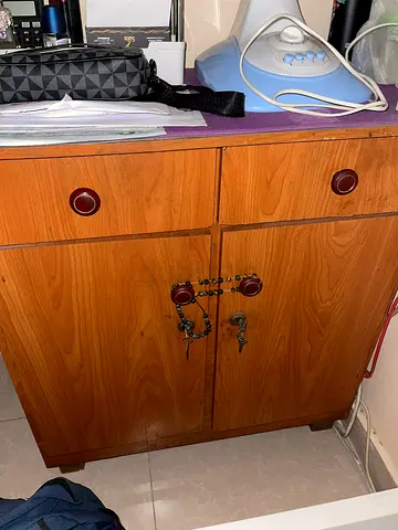 SMALL CUPBOARD