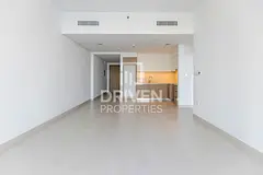 Premium Unit | Exclusive Residence | Tenanted