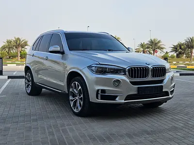 BMW X5 xDrive35i 2015 GCC Specs - Premium Low KM Full Option Top Panoramic With 2 Original Keys