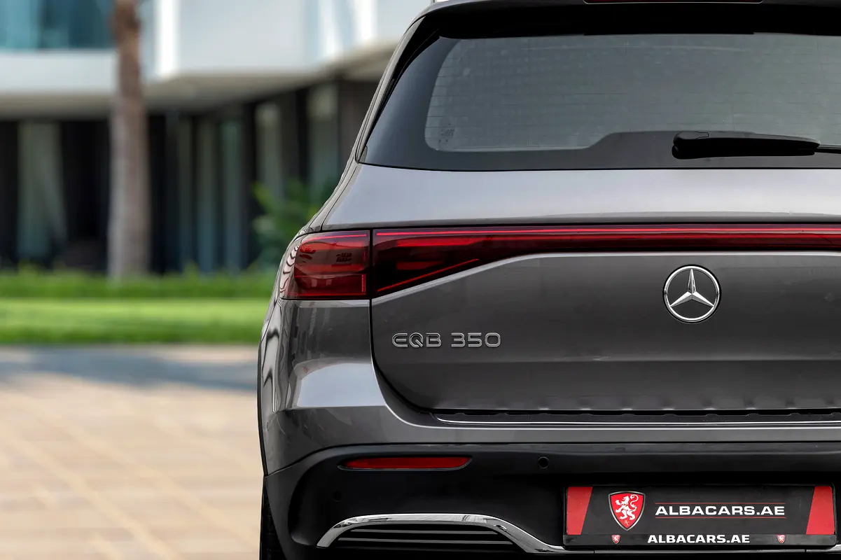 Mercedes-Benz EQB 2025
