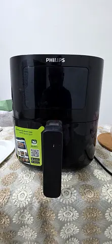 Philips Digital Airfryer HD9252, 4.1L, 1400W - Black (Used)