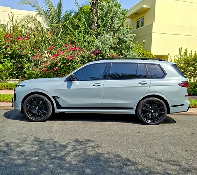 2025 BMW X7 缩略图 5