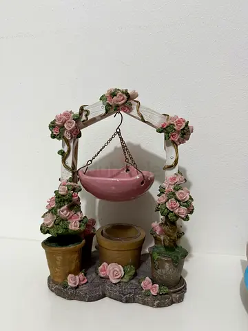 Decorative Blush Rose Garden Arbor Candle Holder