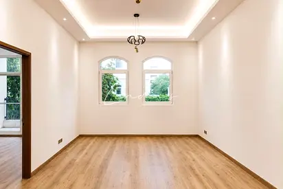 Upgraded Unit | Spacious | Garden View
