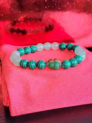 SALE: Green malachite and jade beaded bracelet with gold-tone clasp