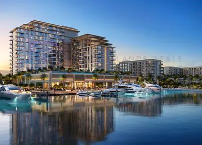 Elite Coastal Living: 3-Bedroom Panoramic Sea-View Residence