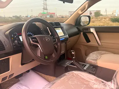 2019 Toyota PRADO — миниатюра 8