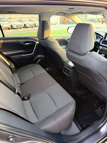 صورة 11 لـ 2025 Toyota RAV 4
