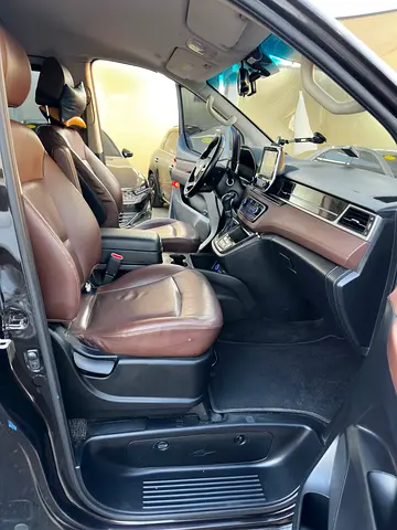 صورة 4 لـ 2019 Hyundai GRAND STAREX