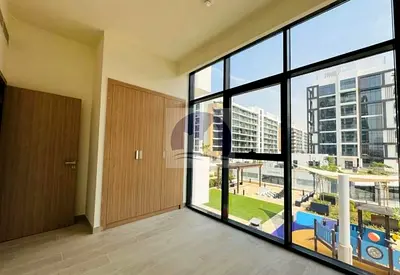 Chiller Free | Flexible Cheques | Spacious