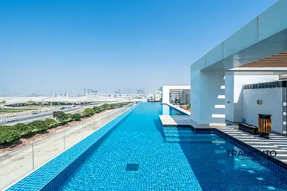 Modern 2BR | Burj Skyline View | Bright