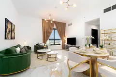 Spacious Layout | Closed Kitchen | Vacant