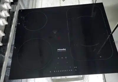 Miele Black latest model built-in Induction Cooktop - 4-Zone Glass Ceramic Hob
