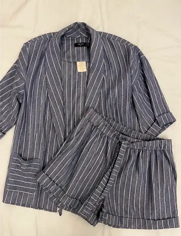 Womens striped loungewear set — blazer-style top + shorts, size S