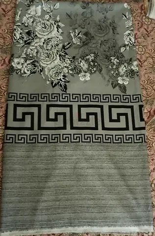 Grey floral patterned area single bed sized bedsheet in Excellent condition
