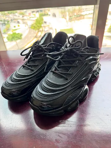 Men sneakers running shoes