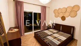 Huge Layout | Private Garden | Open Kitchen