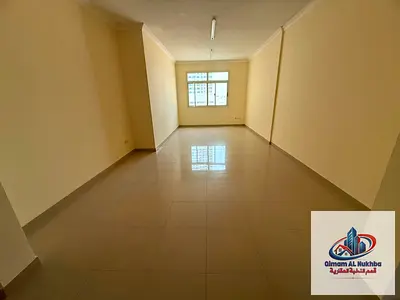 غرفتين نوم _ صاله كبيرة _ اطلاله بحرية _ 2 حمام _ مطبخ كبير _ تسهيلات فى الدفع _ على مخرج دبي