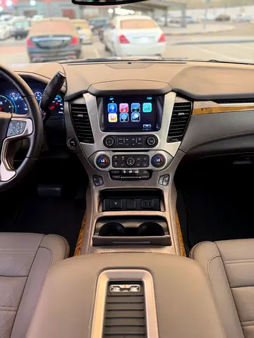 2017 GMC YUKON — фото 14