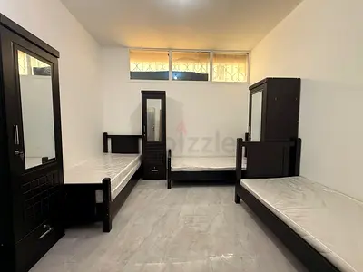 Ladies bed Space