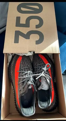 Yeezy Boost 350 V2 (Carbon Beluga) special edition- original