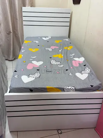 Bed with matres