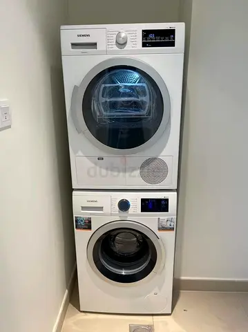 Free delivery Siemens iQ500 washer and dryer set - good condition