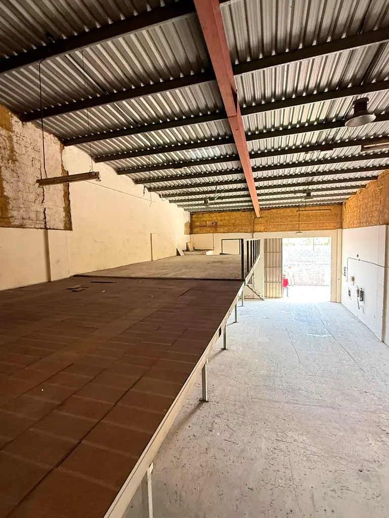gallery-image