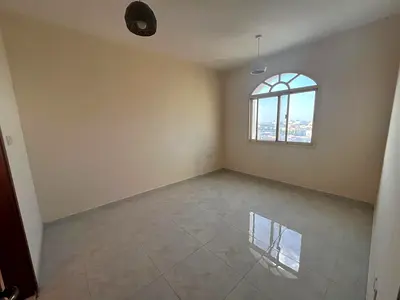 Master bedroom with en-suite bathroom Spacious living area with a practical and comfortable layout 2 bathrooms